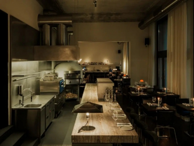 Вкус огня и зелени: Closer от Saro с видом на Таврический сад