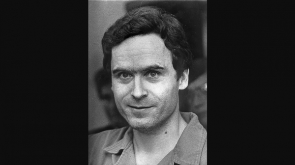 Жуткая история Теда Банди: обаятельный убийца, потрясший Америку