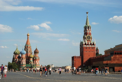 Переобувайтесь: московским водителям дали совет сменить шины на летние