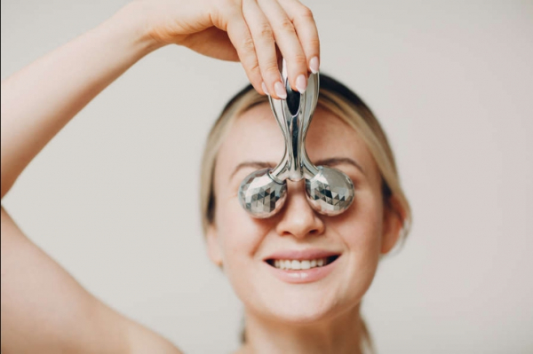 Можно ли обойтись ложкой: стоит ли покупать дорогие бьюти-гаджеты